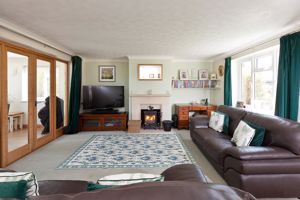 Sitting Room- click for photo gallery